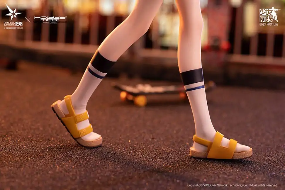 Girls Frontline PVC Kip 1/7 UMP9 Bee's Knees 24 cm fotografija proizvoda