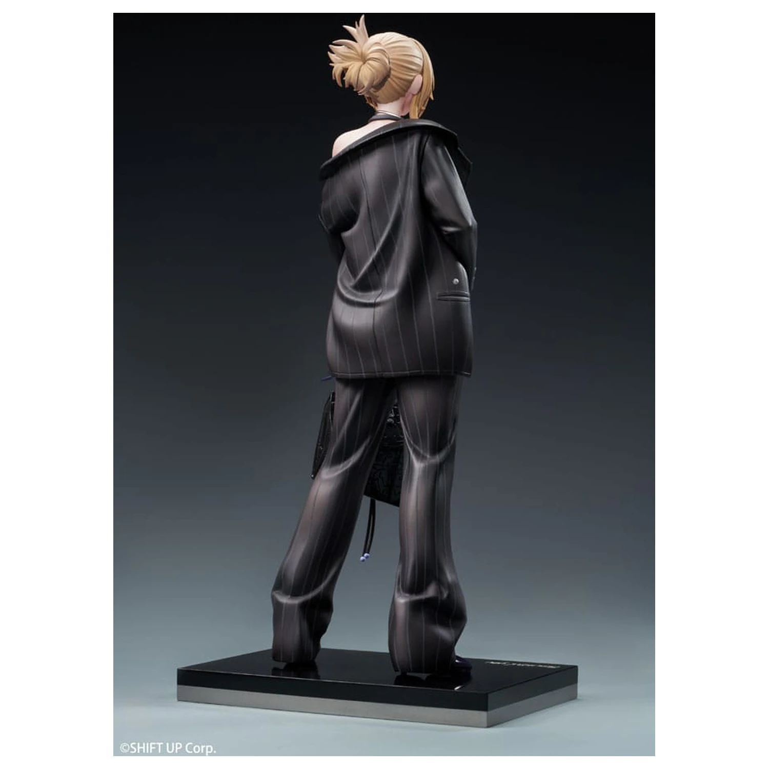 Goddess of Victory: Nikke PVC kip 1/7 Grave: Beautiful You 25 cm fotografija proizvoda