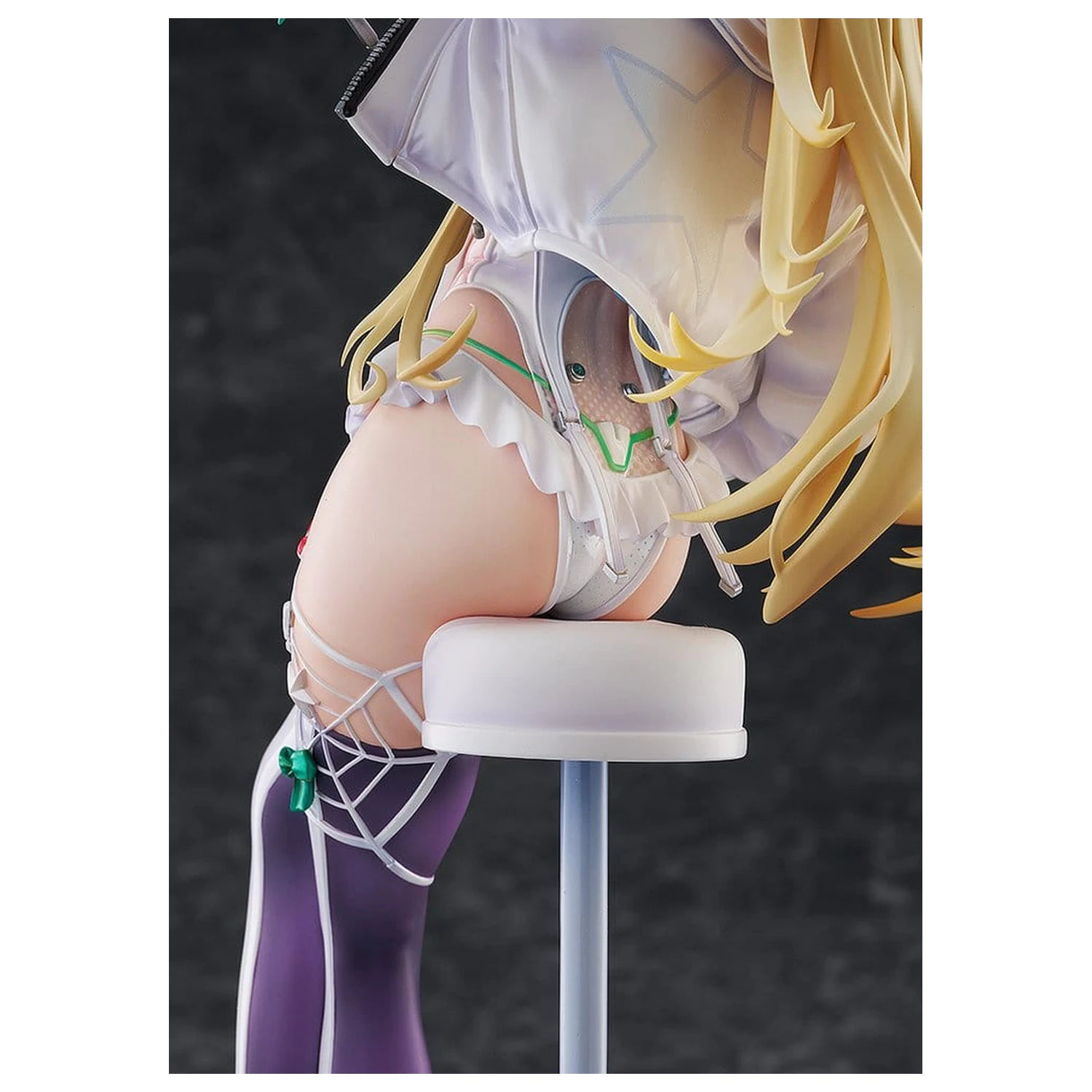 Goddess of Victory: Nikke PVC kip 1/6 Rupee: Winter Shopper 30 cm fotografija proizvoda
