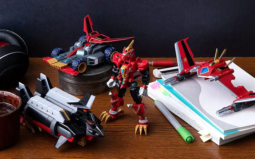 Gridman Universe akcijska figura The Gattai Gattai Ryujin DX Dynazenon 25 cm (re-run) fotografija proizvoda