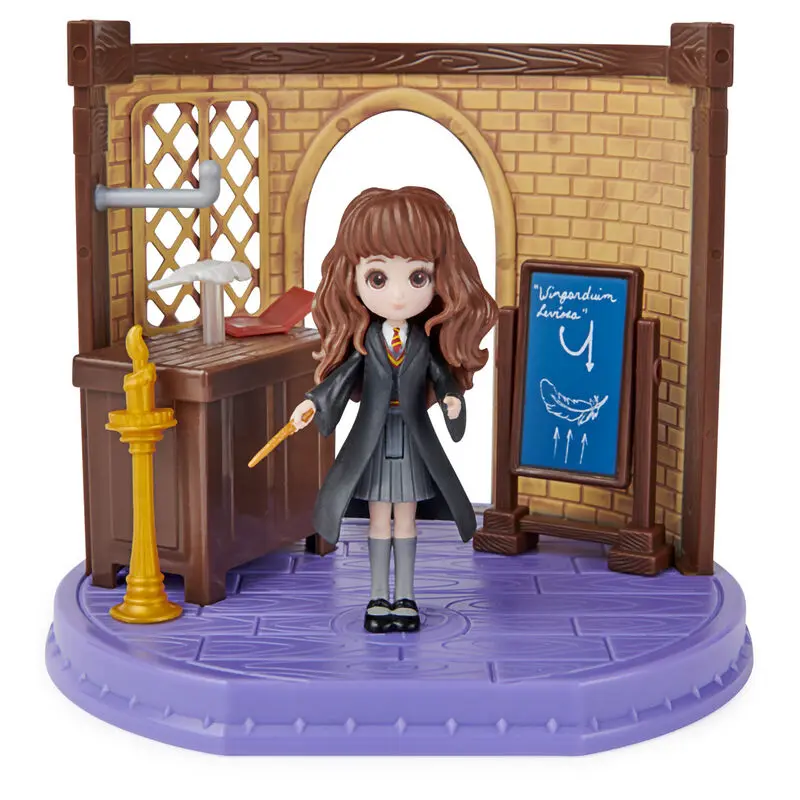 Harry Potter Magic Enchantments Učionica + Hermione figura 5 cm fotografija proizvoda