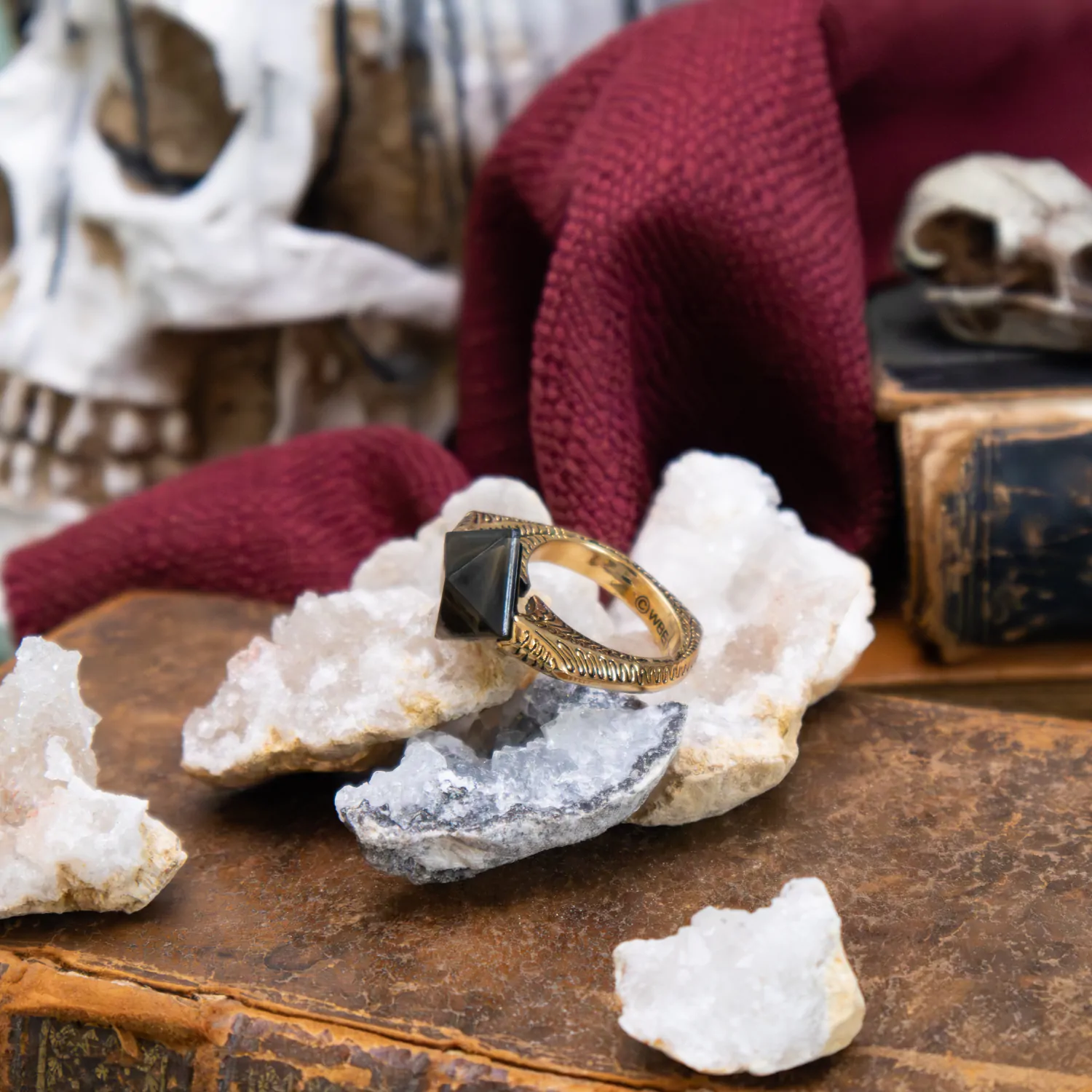 Harry Potter Replika 1/1 Prsten Horcruxa Lorda Voldemorta (pozlaćen) fotografija proizvoda