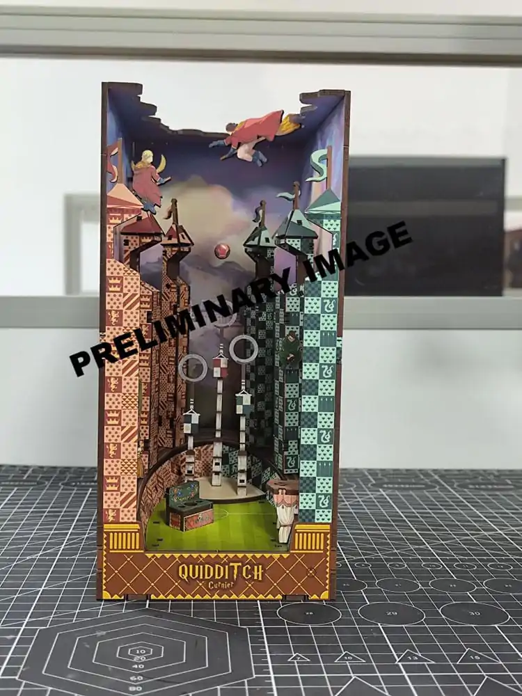 Harry Potter Tiny Adventures Kutak za knjige Mini Diorama Igralište za metloboj 23 cm fotografija proizvoda