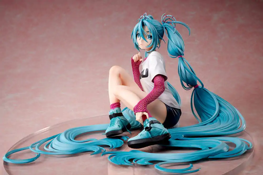 Hatsune Miku Kip 1/4 Yoneyama Mai The Latest Street Style 