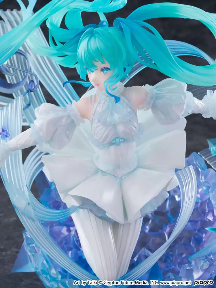 Hatsune Miku PVC Kip 1/7 Hatsune Miku - Crystal Dress Ver. 22 cm fotografija proizvoda