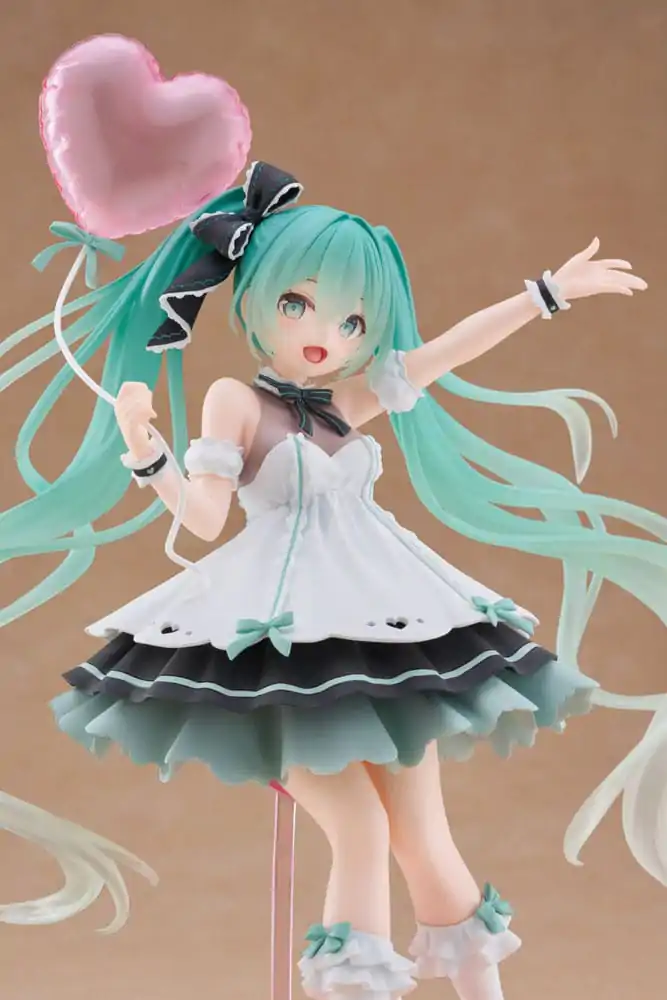Hatsune Miku AMP+ PVC Kip Hatsune Miku Birthday 2025 Party Ver. 21 cm fotografija proizvoda