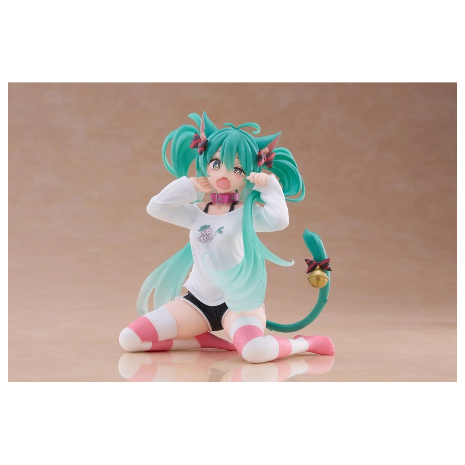 Hatsune Miku PVC Statua za stol slatka figura Hatsune Miku Cat Ear T-Shirt Ver. 13 cm fotografija proizvoda