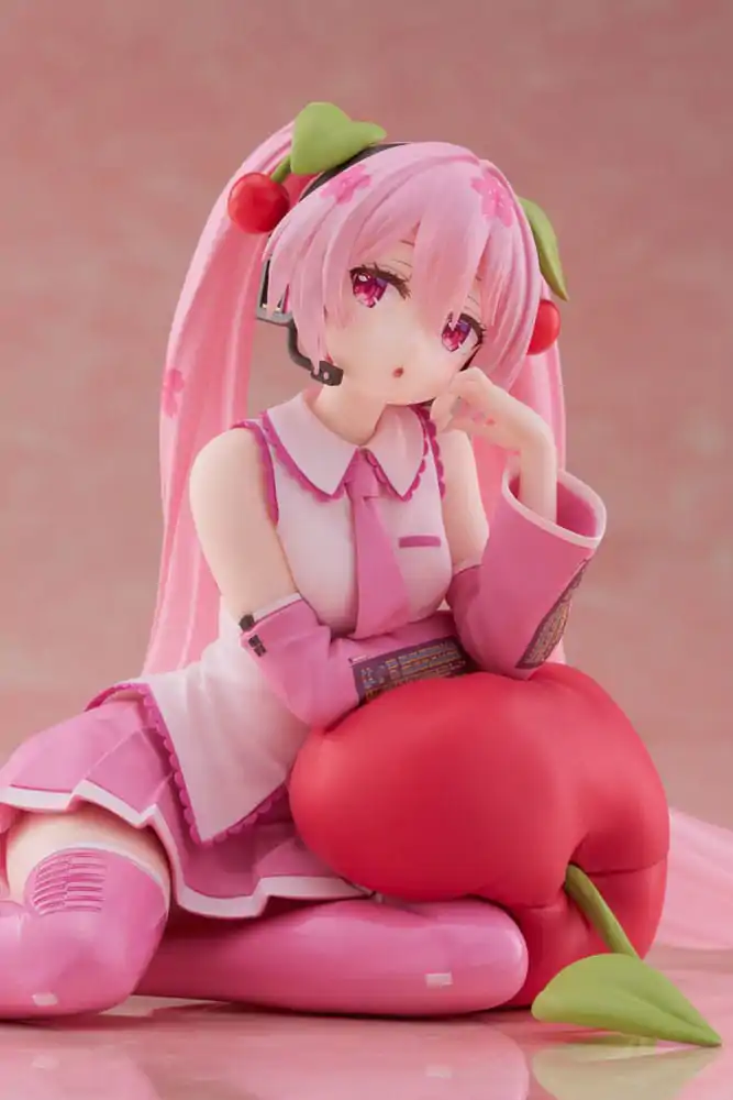 Hatsune Miku PVC Kip Stolni Slatka Figura Sakura Miku Jastučić od Višnje Ver. 13 cm fotografija proizvoda