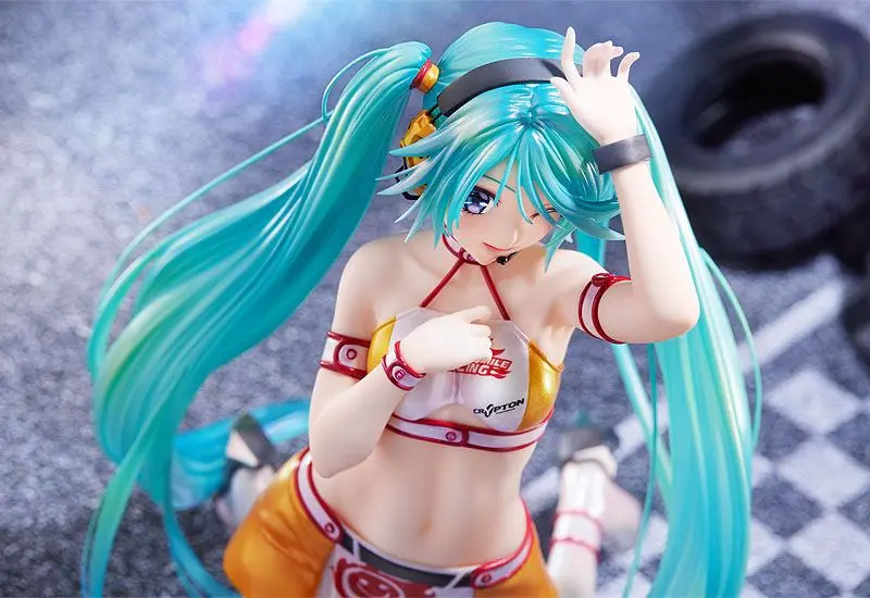 Hatsune Miku GT Project PVC kip 1/7 Racing Miku 2010 Ver. Art by Kentaro Yabuki 18 cm fotografija proizvoda