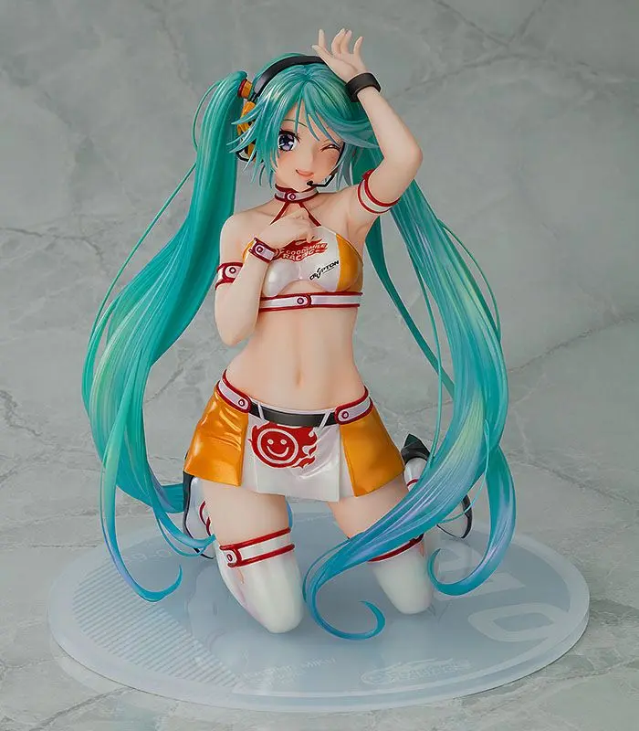 Hatsune Miku GT Project PVC kip 1/7 Racing Miku 2010 Ver. Art by Kentaro Yabuki 18 cm fotografija proizvoda