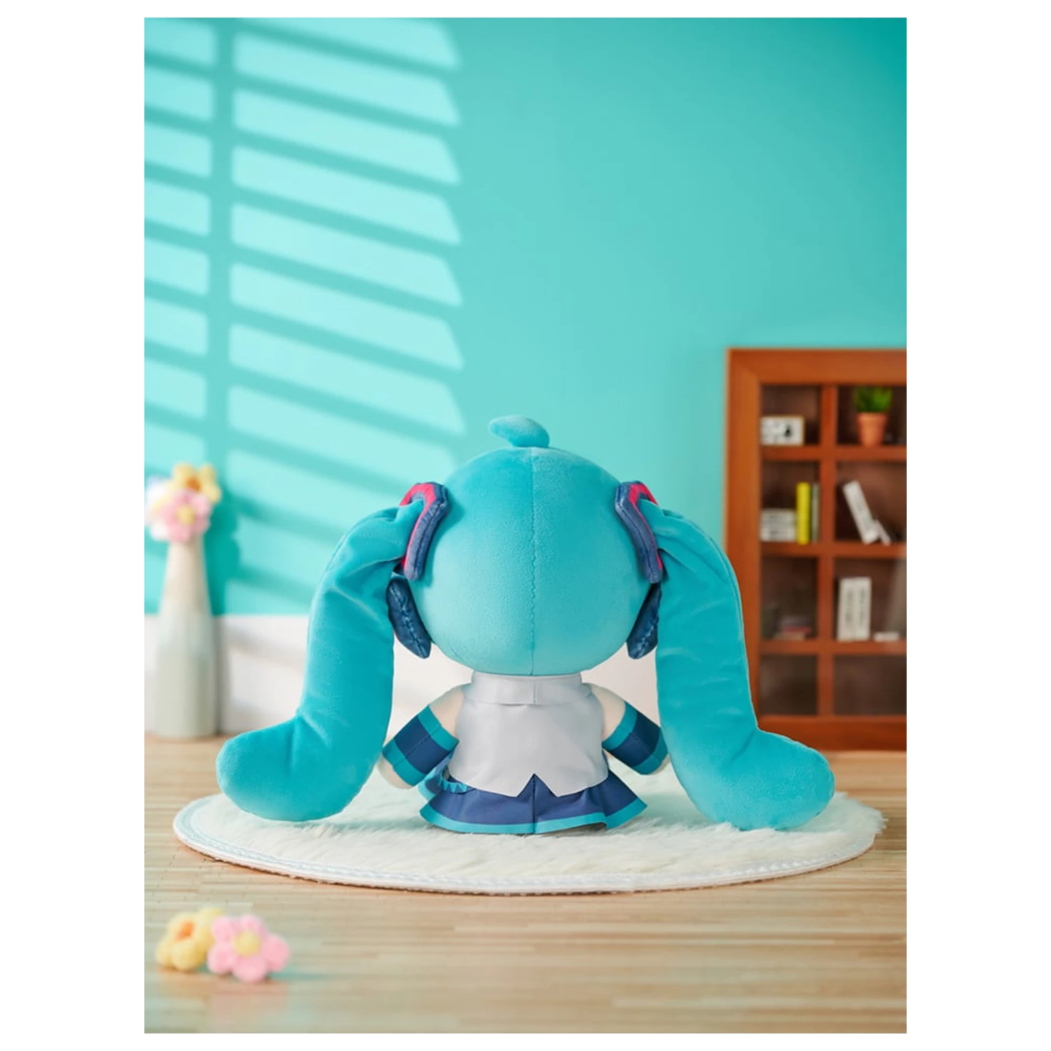Hatsune Miku Huggy lutka plišana 20 cm fotografija proizvoda
