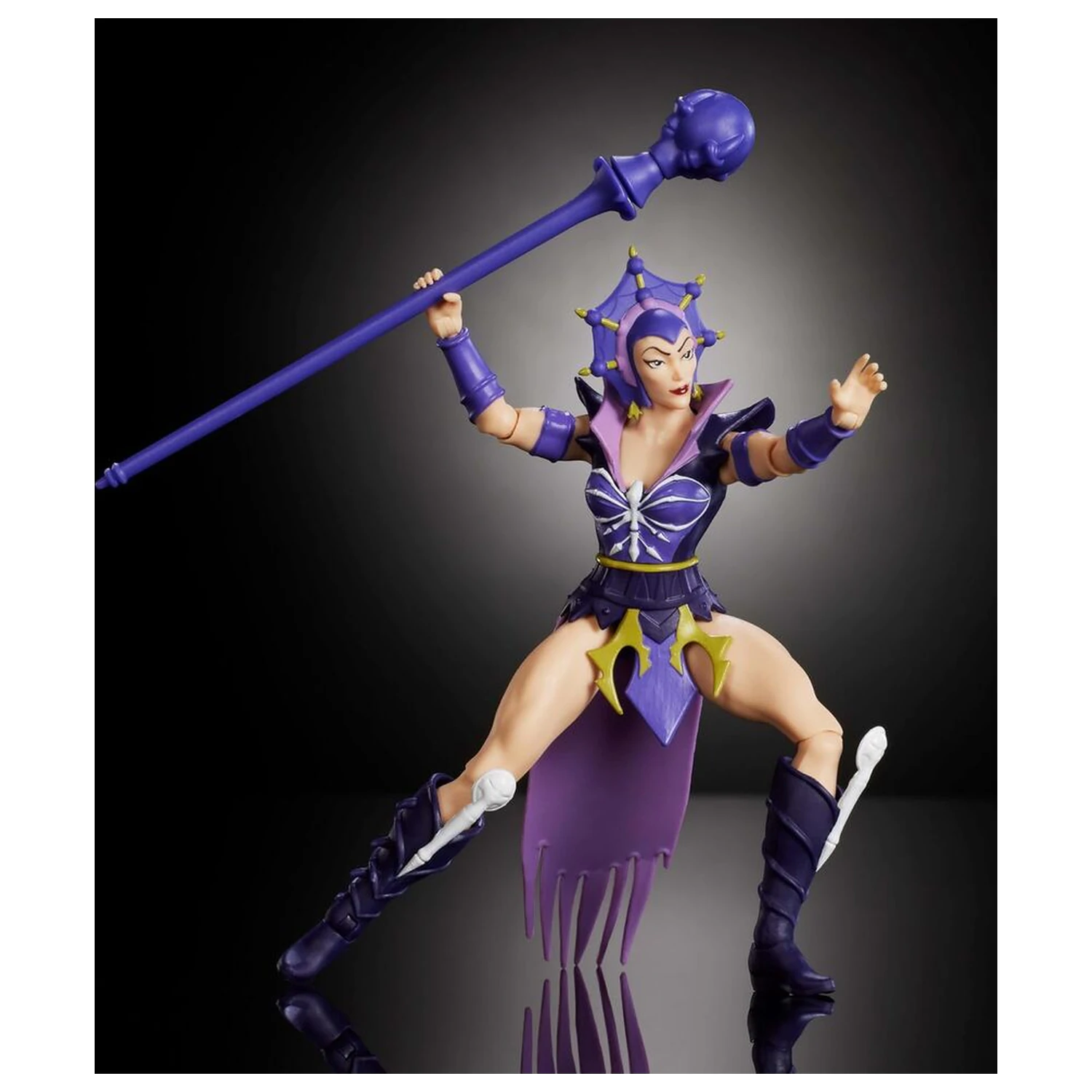 He-Man and the Masters of the Universe Evil-Lyn figura fotografija proizvoda