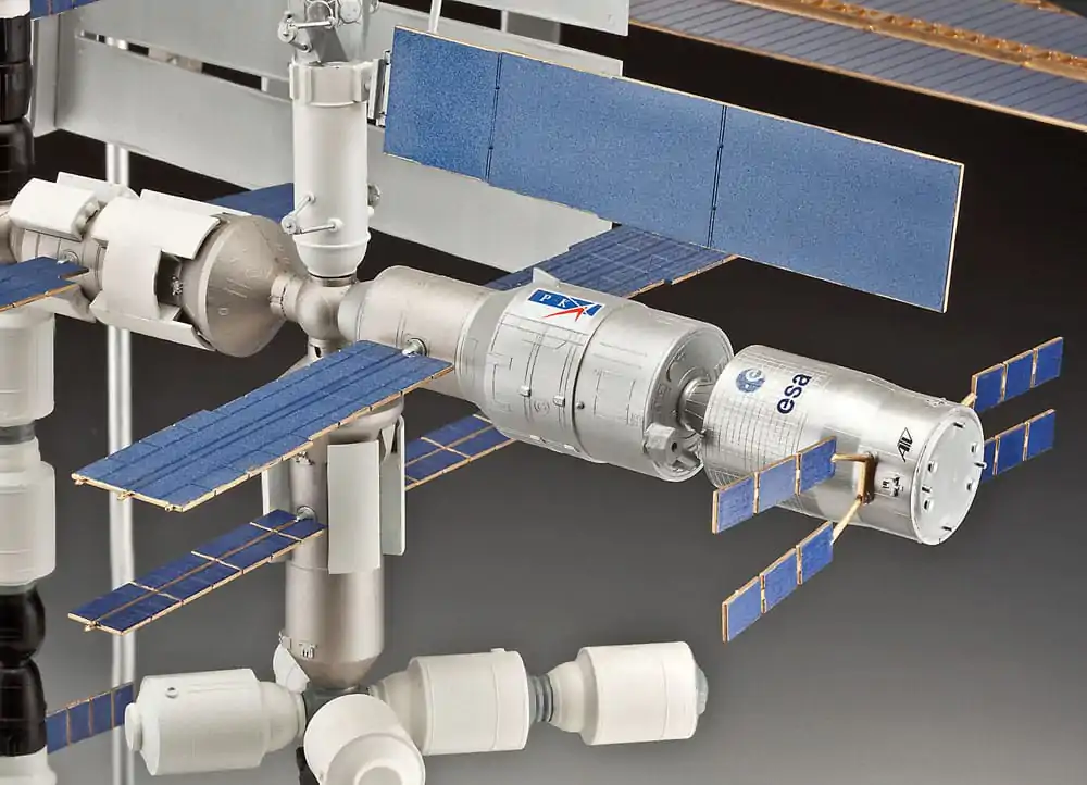 International Space Station ISS Model Kit Poklon Set 1/144 25th Anniversary Platinum Edition 74 cm fotografija proizvoda