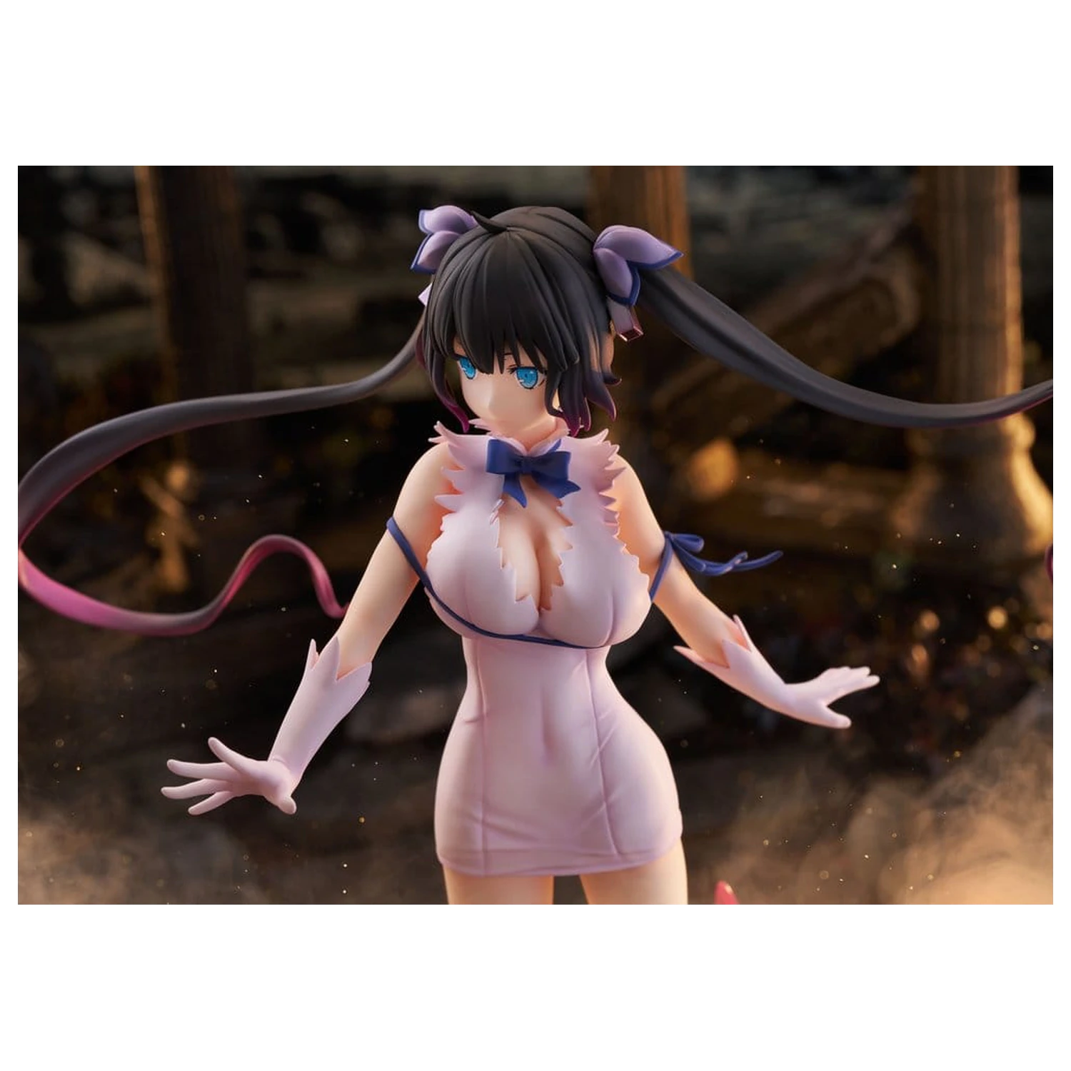 Is It Wrong to Try to Pick Up Girls in a Dungeon? V PVC figura 1/7 Hestia Divinity Unleashed Ver. AmiAmi Limited Edition 24 cm fotografija proizvoda