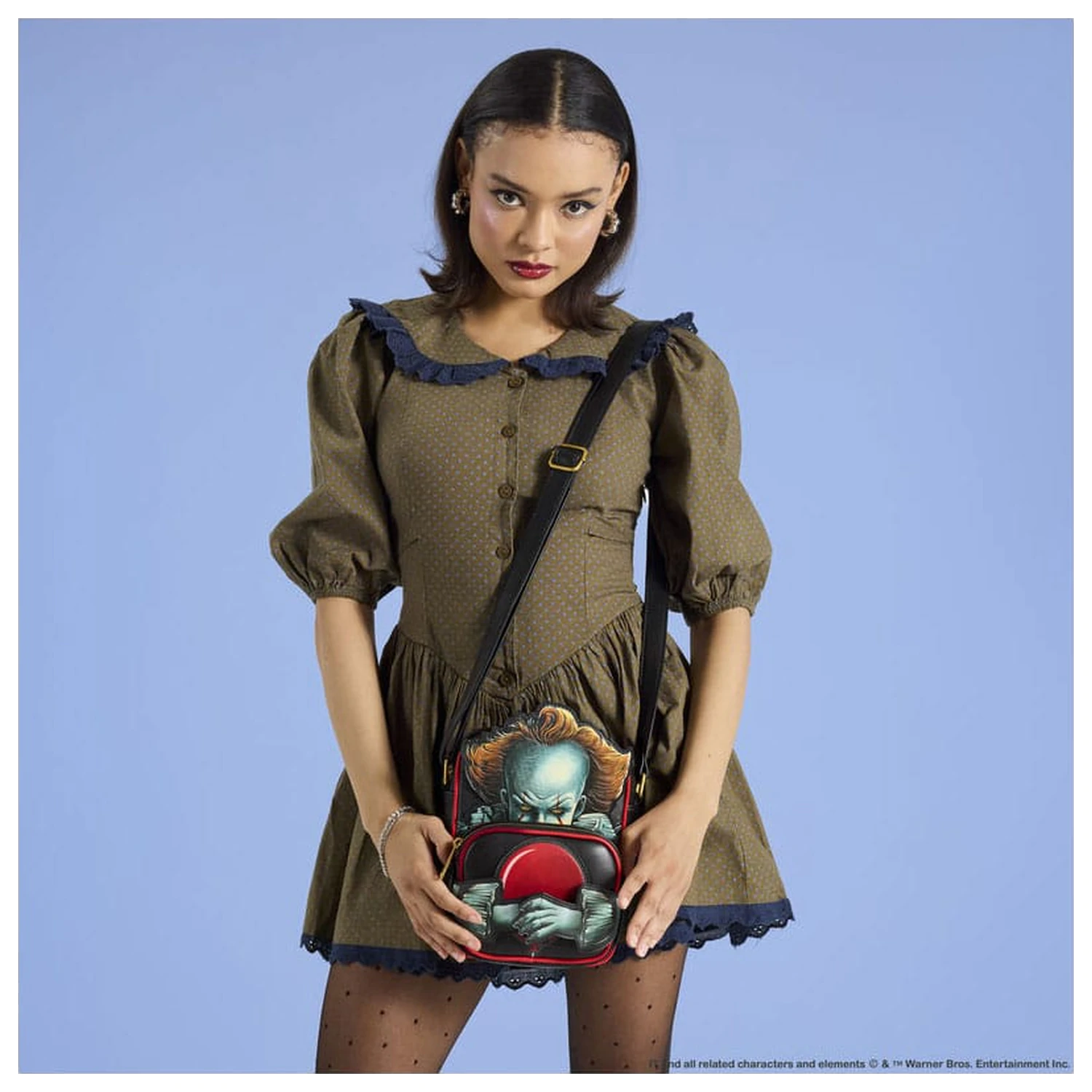 IT by Loungefly Crossbody Pennywise fotografija proizvoda