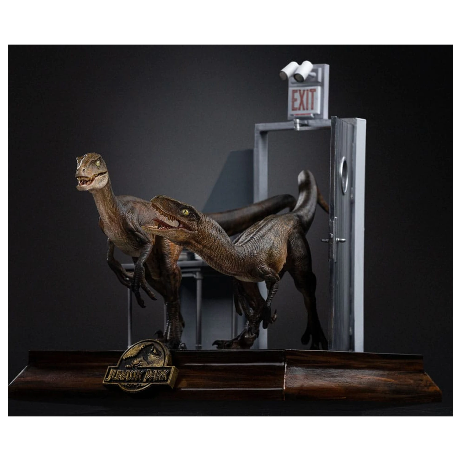 Jurassic Park Art Scale Statua 1/10 Raptors at the Kitchen's Door 28 cm fotografija proizvoda