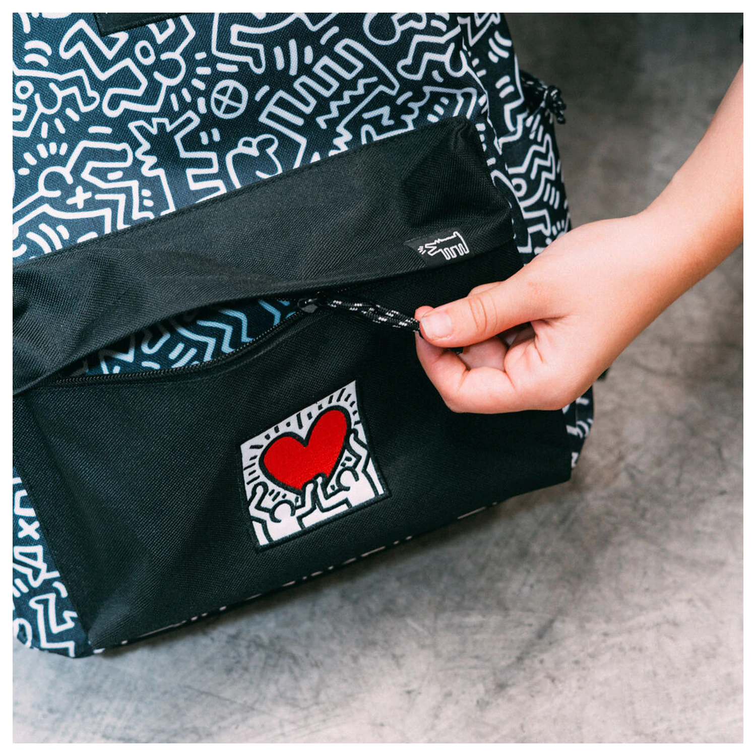 Keith Haring ruksak fotografija proizvoda