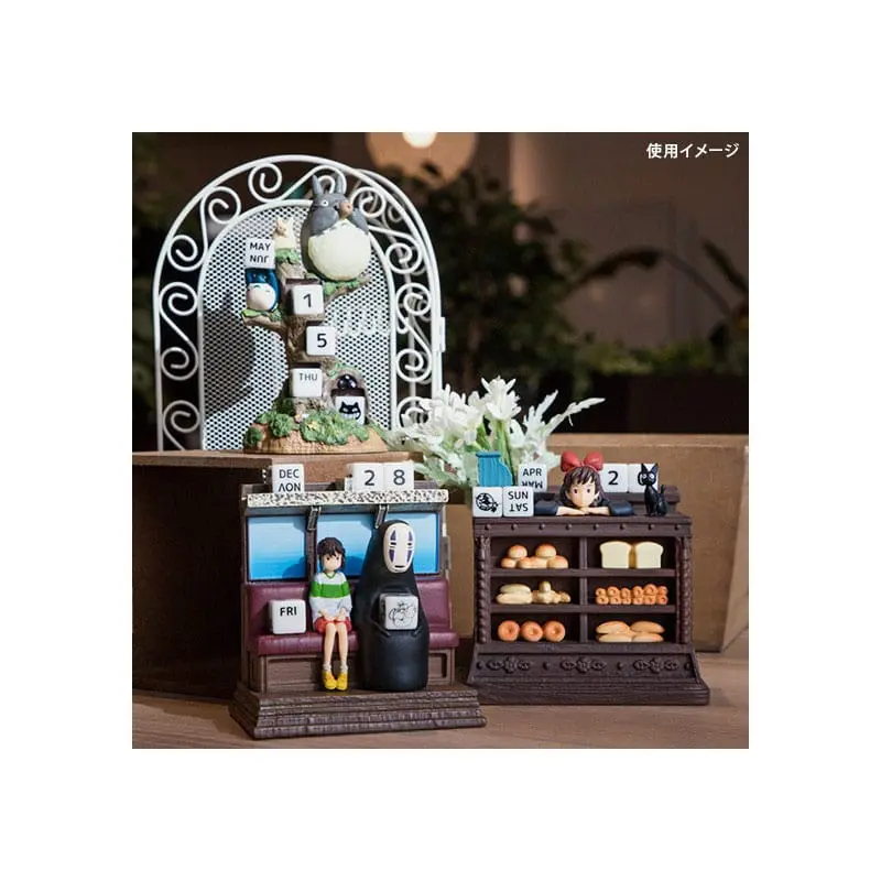 Kiki's Delivery Service Kip Trokolica Diorama / Kalendar Kiki prodavačica 11 cm fotografija proizvoda