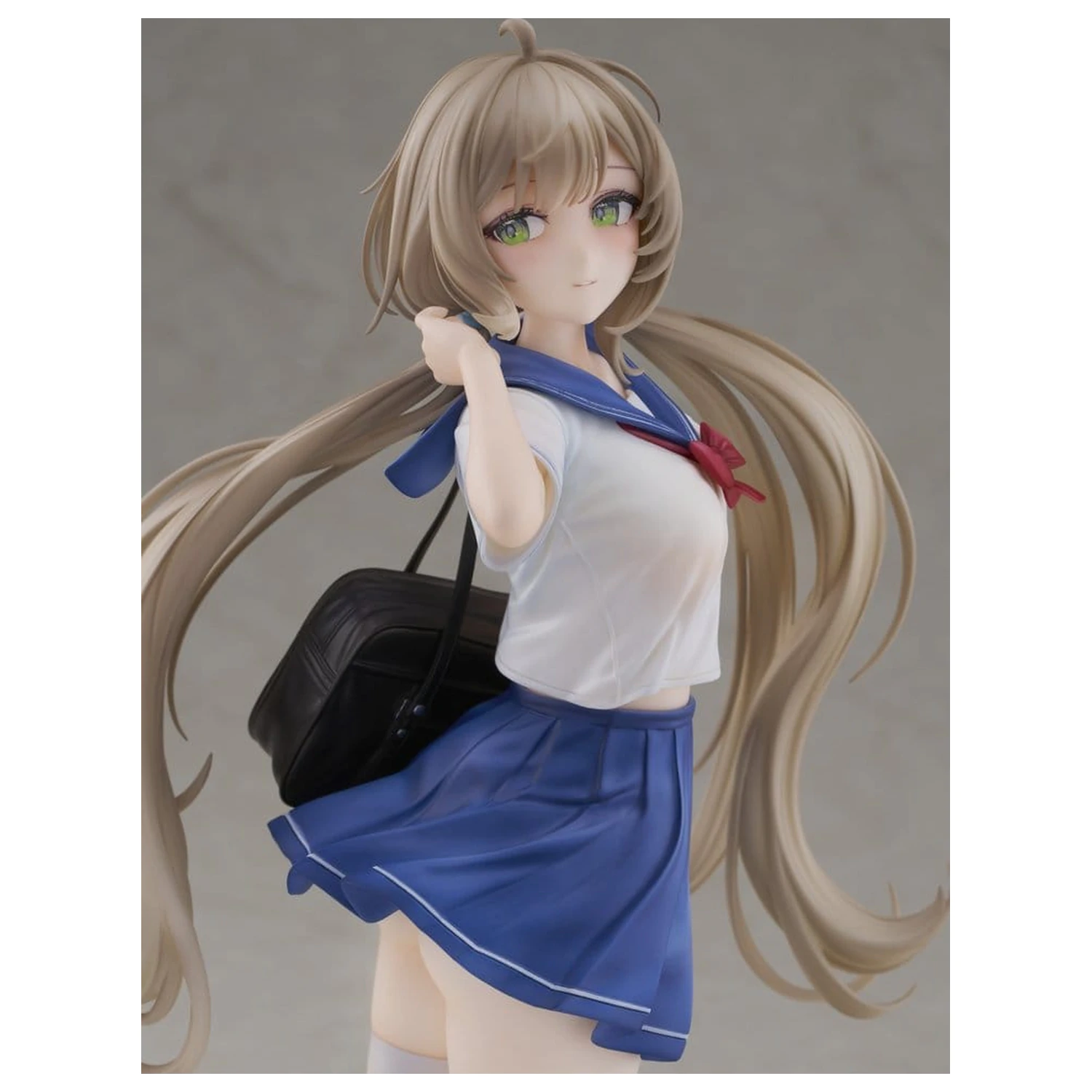 KoiKoi Sakura PVC figura 1/6 Momoko Uniform Ver. 27 cm fotografija proizvoda