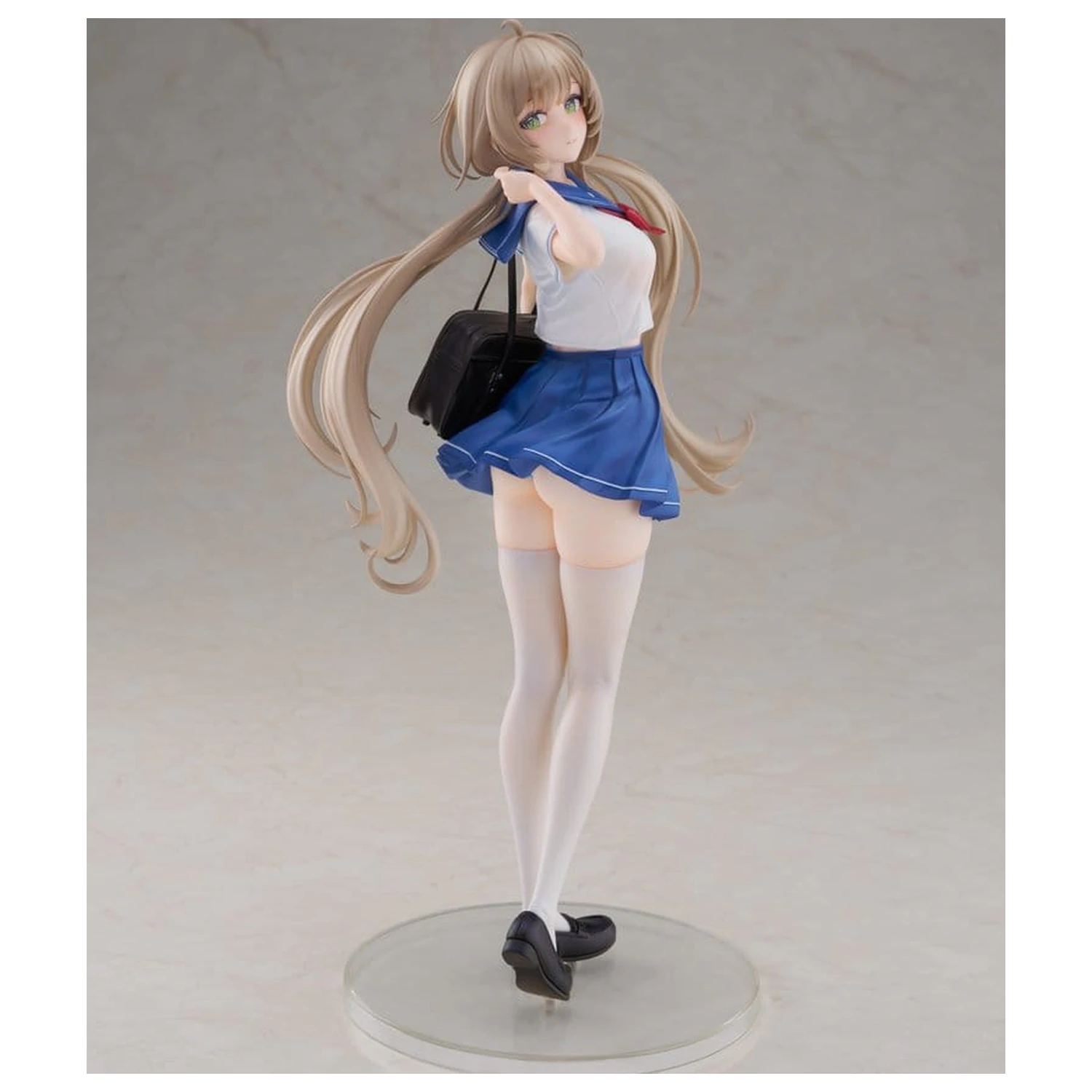 KoiKoi Sakura PVC figura 1/6 Momoko Uniform Ver. 27 cm fotografija proizvoda