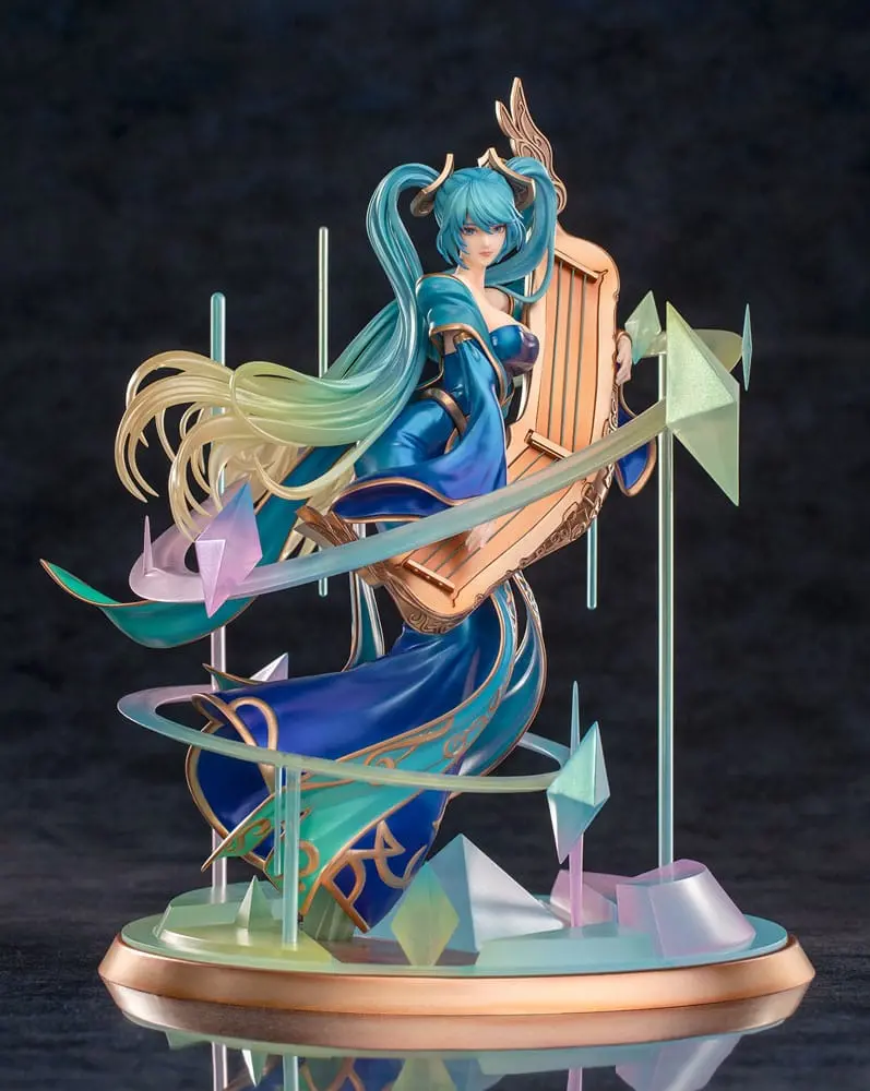League of Legends PVC Kip 1/7 Maven of the Strings Sona 31 cm fotografija proizvoda