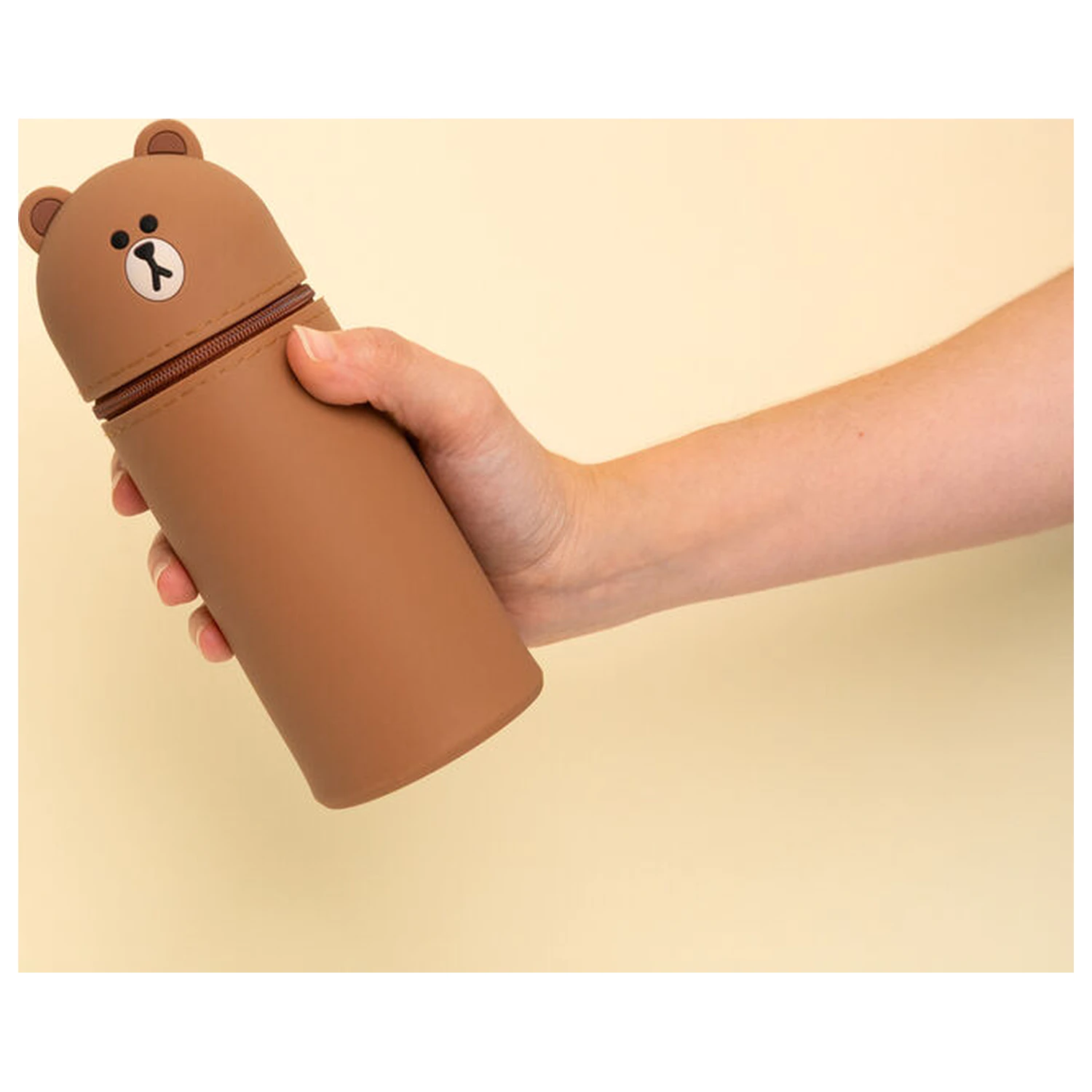 Line Friends Brown 3D pernica fotografija proizvoda