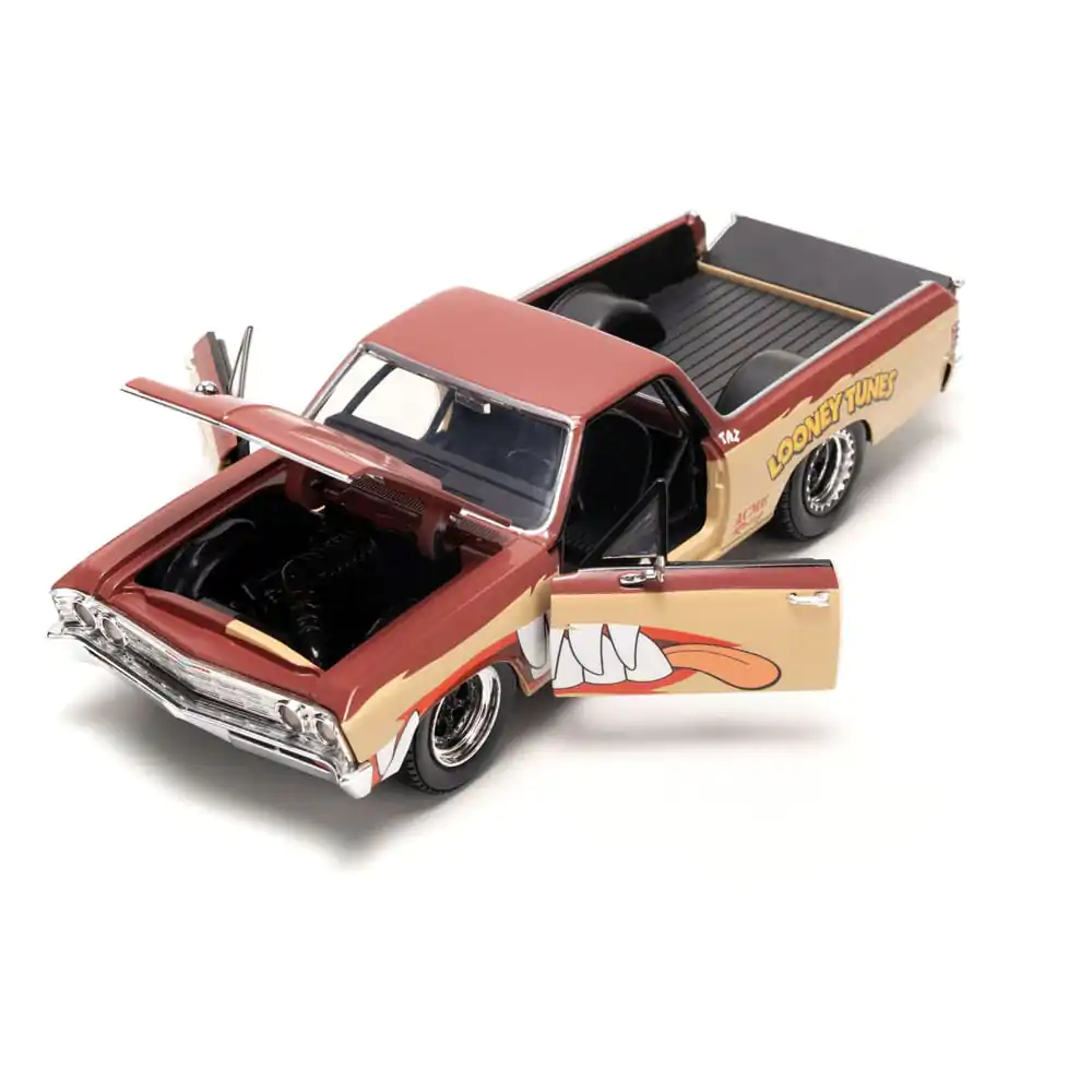 Looney Tunes metalni model 1/24 Chevy El Camino fotografija proizvoda