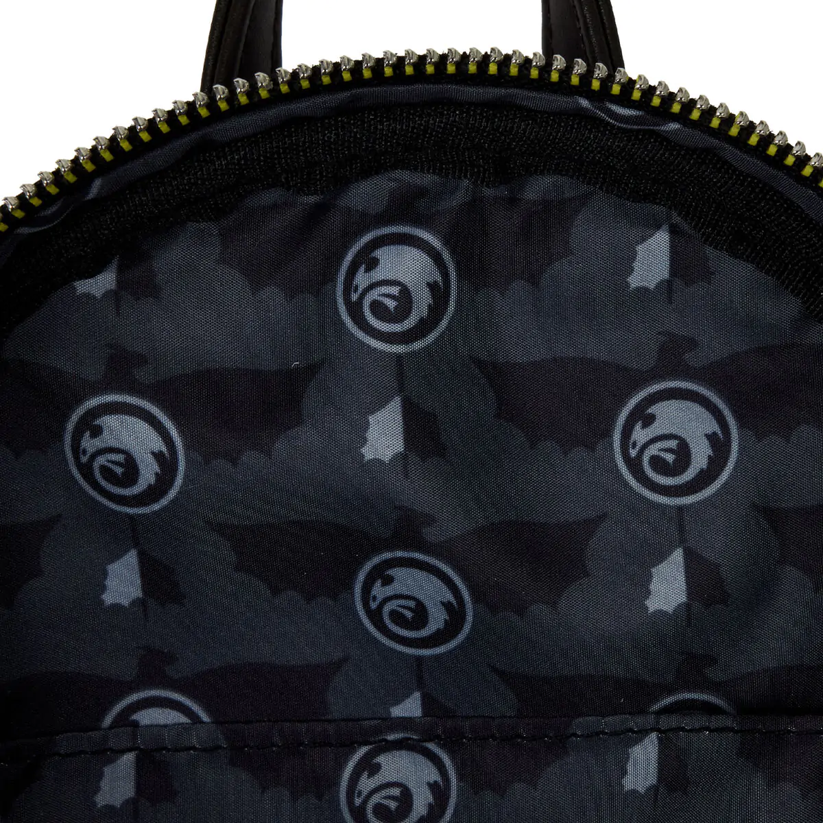 Loungefly How to Train Your Dragon torba na rame fotografija proizvoda