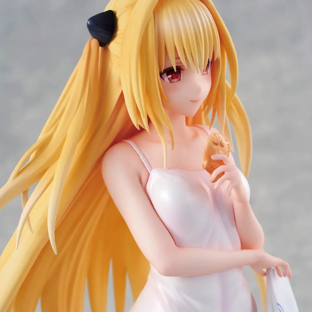 Love Trouble PVC 1/6 Kip Golden Darkness (Yami) 26 cm fotografija proizvoda