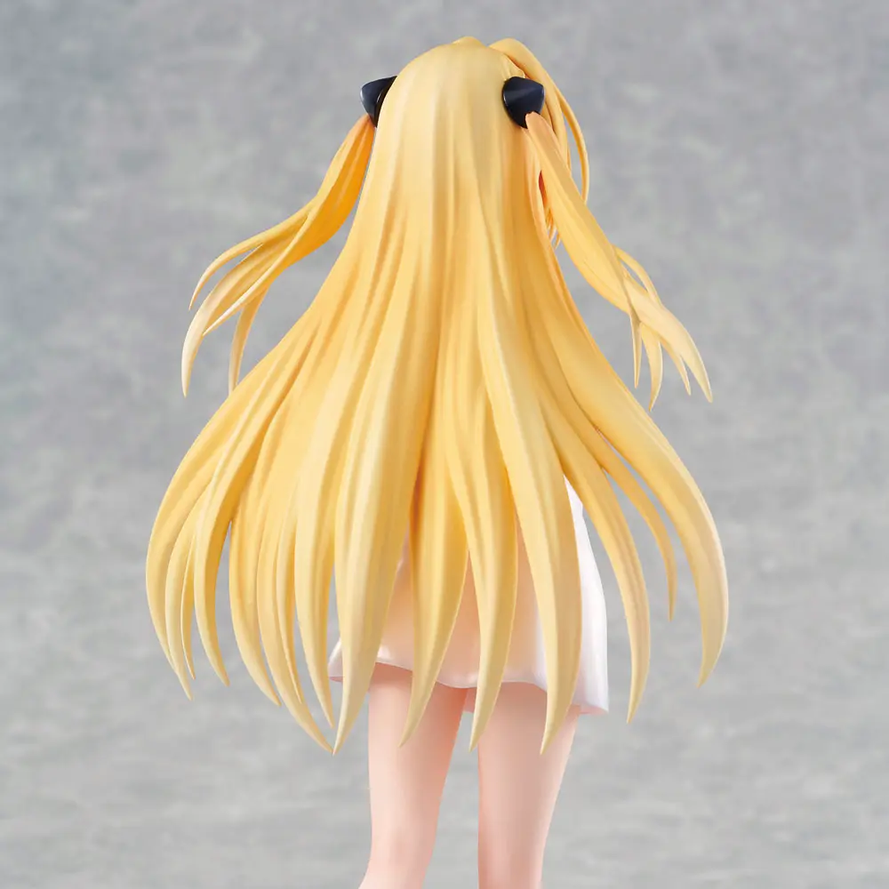 Love Trouble PVC 1/6 Kip Golden Darkness (Yami) 26 cm fotografija proizvoda