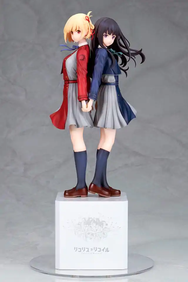 Lycoris Recoil PVC Kip 1/8 Chisato Nishikigi & Takina Inoue 30 cm fotografija proizvoda
