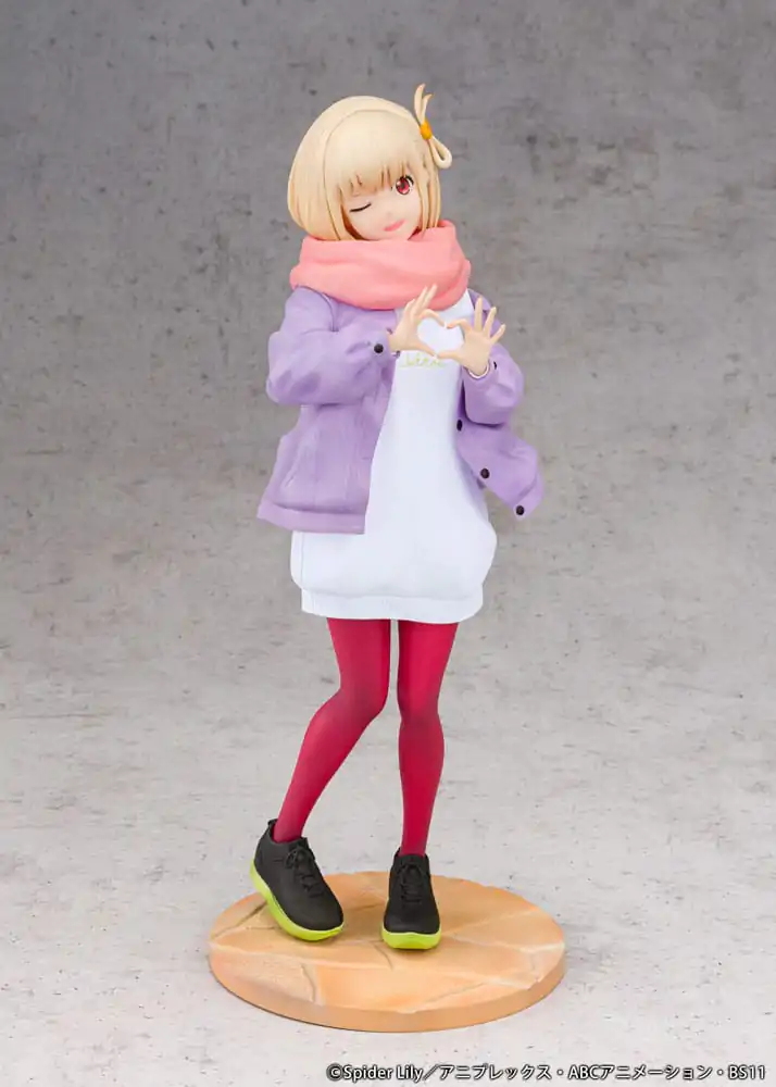 Lycoris Recoil PVC Kip 1/7 Chisato Nishikigi Winter Ver. 23 cm fotografija proizvoda
