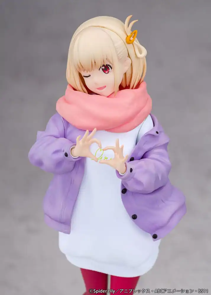 Lycoris Recoil PVC Kip 1/7 Chisato Nishikigi Winter Ver. 23 cm fotografija proizvoda