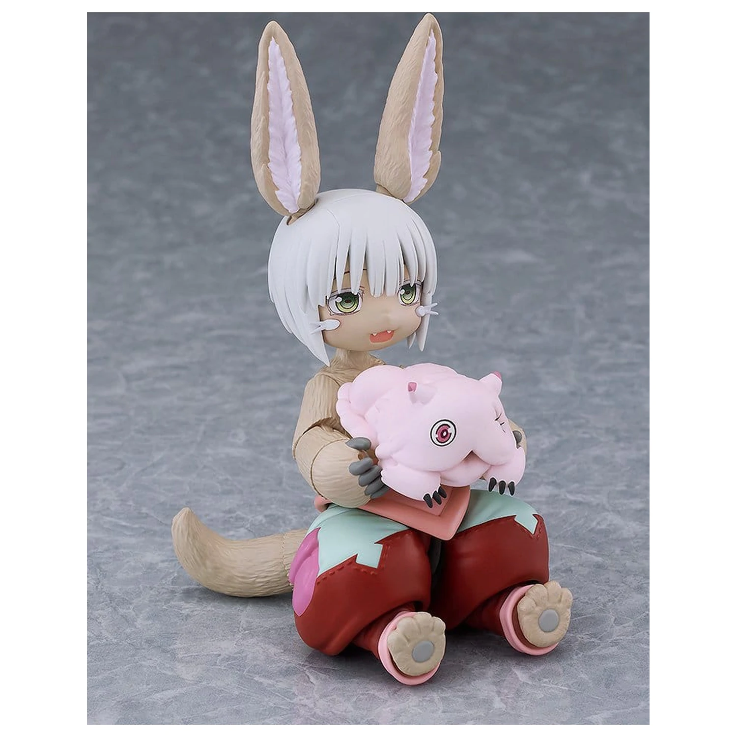 Made in Abyss Figma Akcijska figura Nanachi 11 cm fotografija proizvoda
