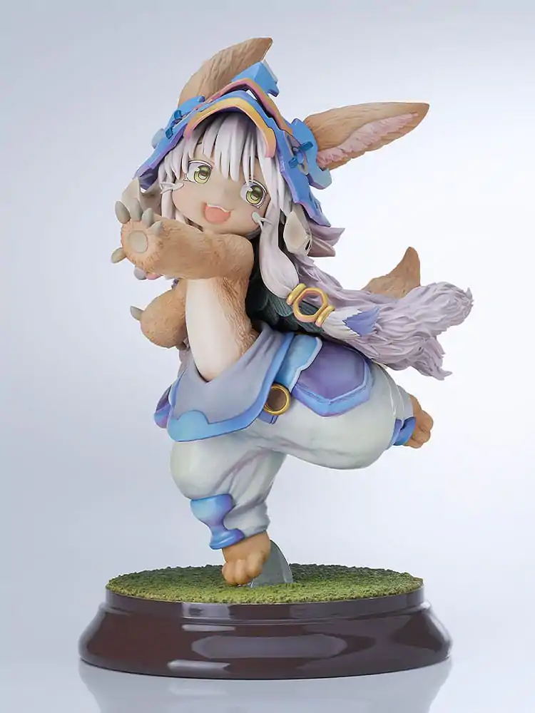 Made in Abyss: The Golden City of the Scorching Sun PVC Statua 1/8 Nanachi: Novi Outfit Verzija 19 cm fotografija proizvoda