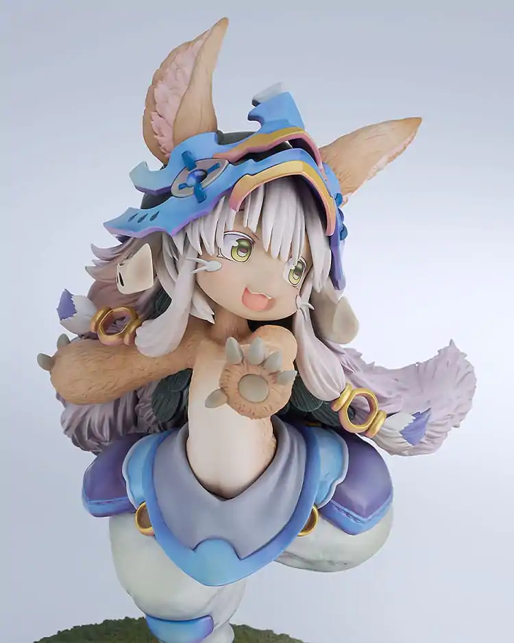 Made in Abyss: The Golden City of the Scorching Sun PVC Statua 1/8 Nanachi: Novi Outfit Verzija 19 cm fotografija proizvoda
