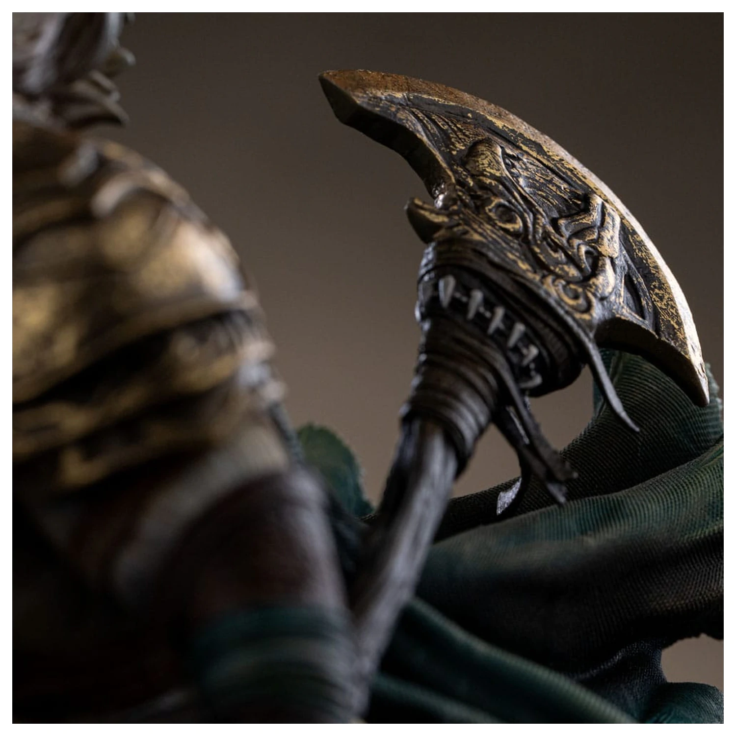Magic The Gathering Ajani Goldmane kip u mjerilu 1/10, 26 cm fotografija proizvoda