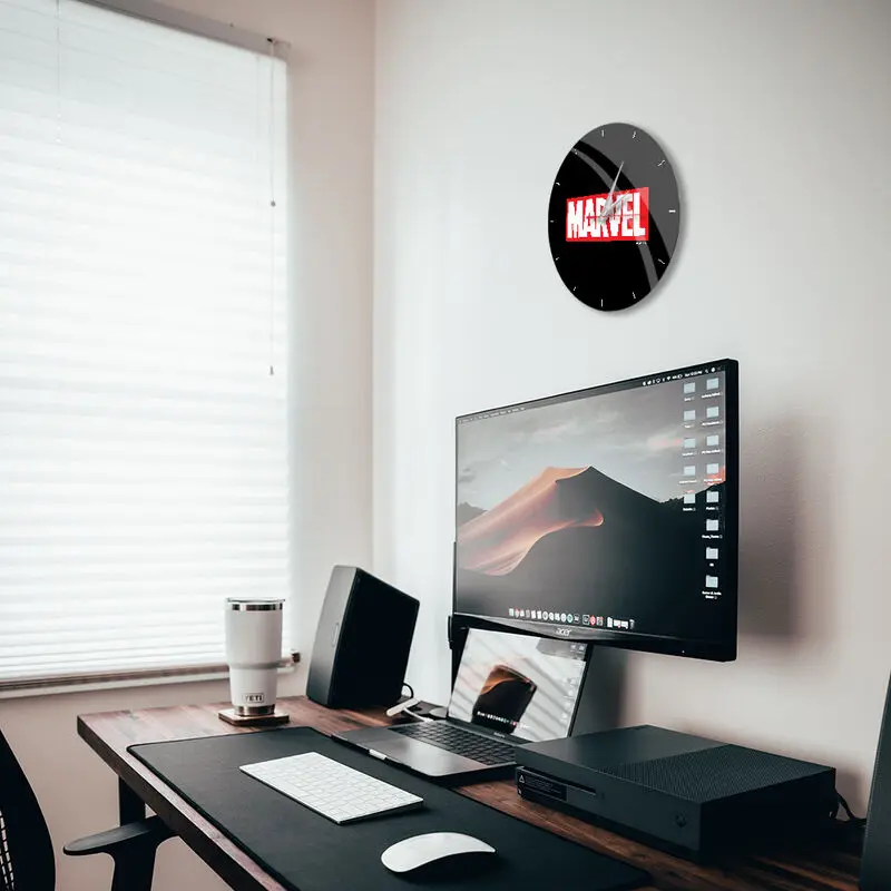 Marvel zidni sat fotografija proizvoda