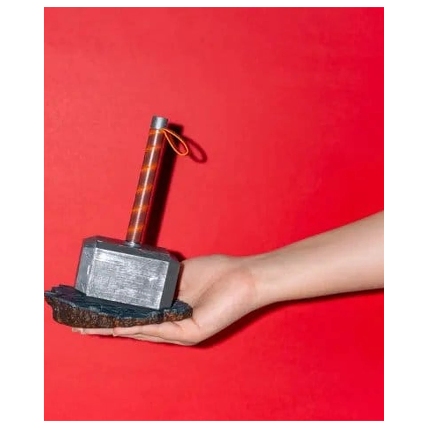 Marvel Thor Pen i postolje Hammer fotografija proizvoda