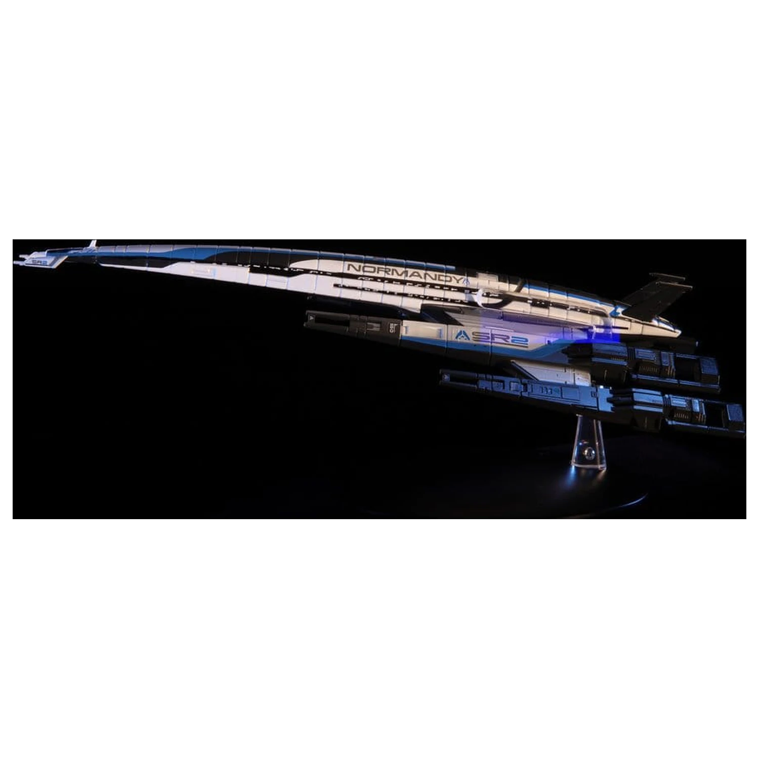 Mass Effect Die-Cast Normandy SR-2 figura 22 cm fotografija proizvoda