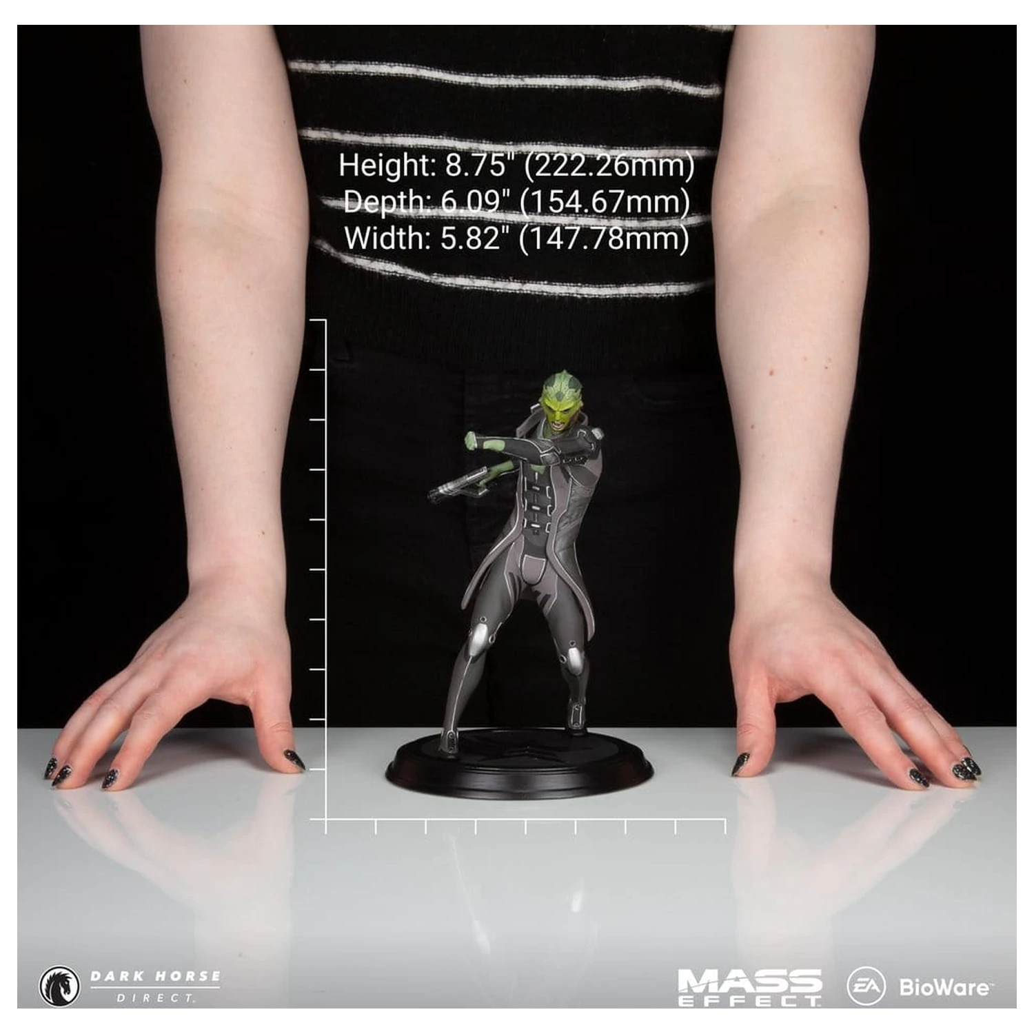 Mass Effect PVC figura Thane Krios 22 cm fotografija proizvoda