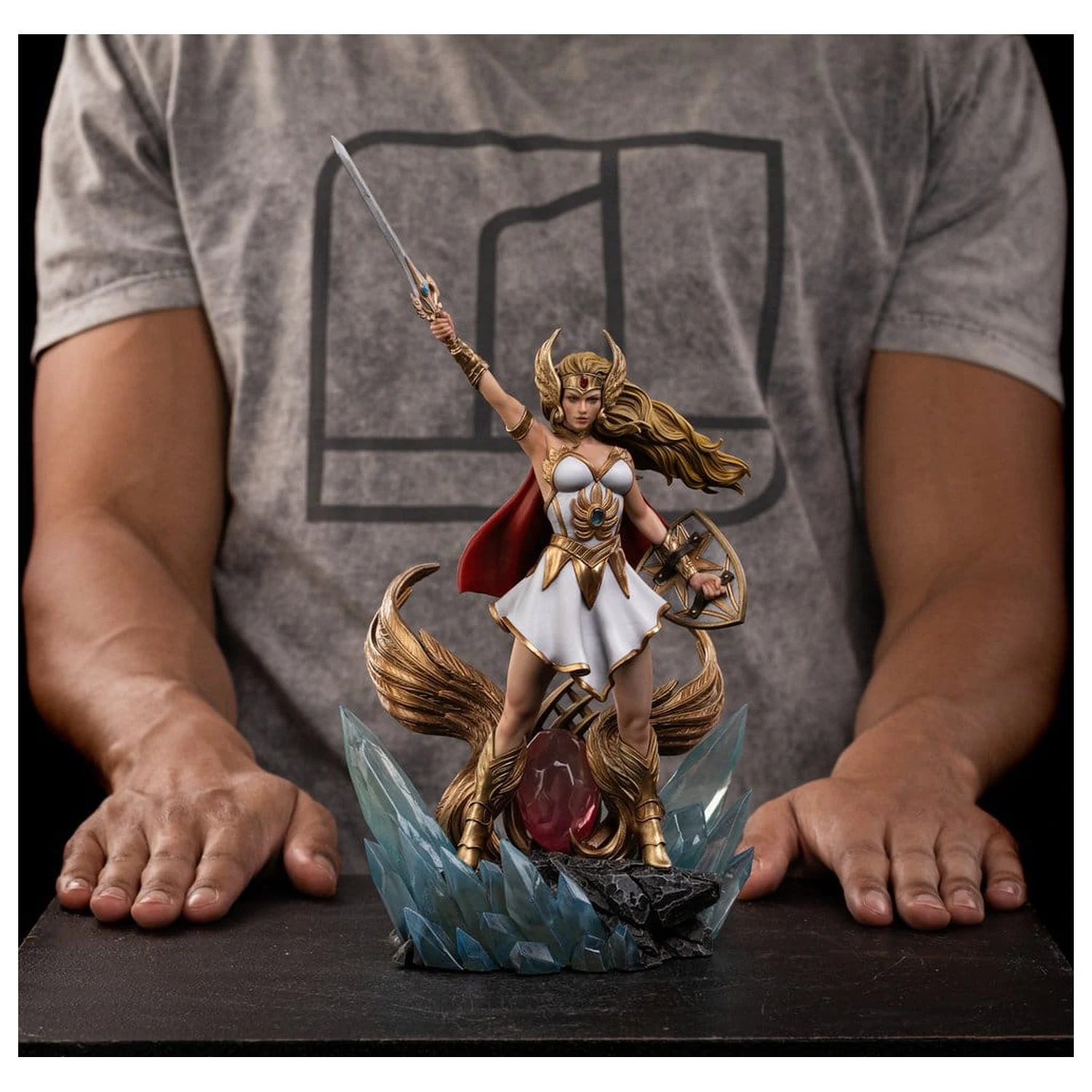 Masters of the Universe Art Scale (Unleashed) statua 1/10 She-Ra Unleashed 31 cm fotografija proizvoda
