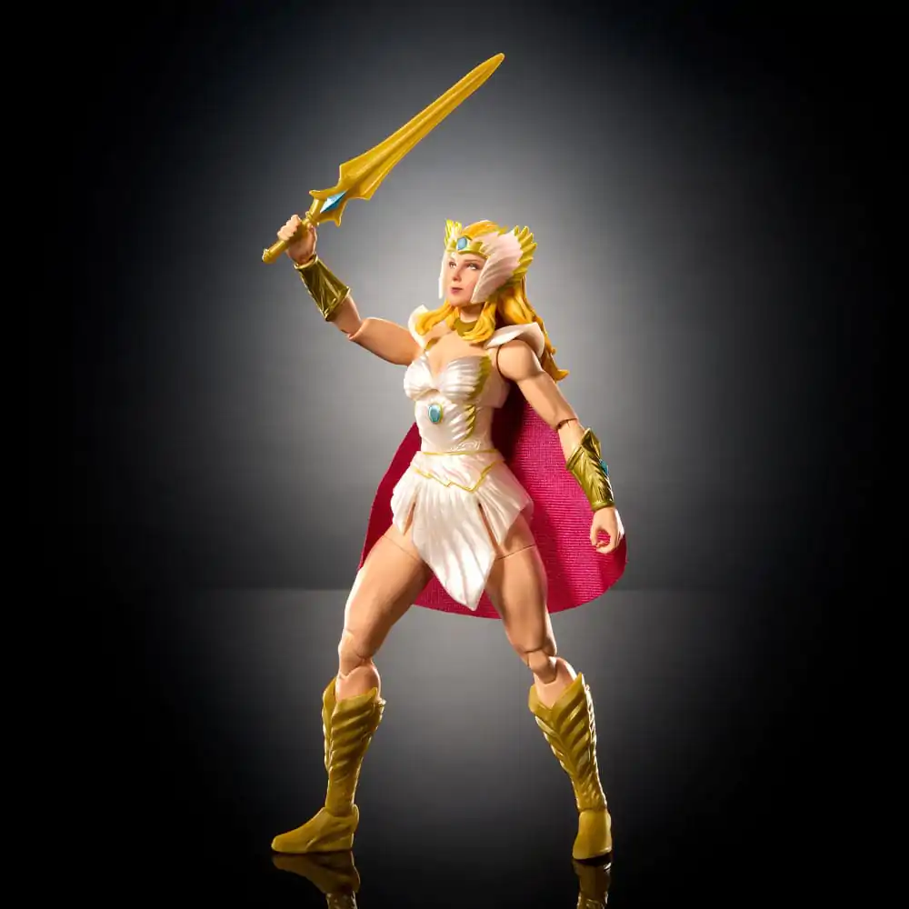 Masters of the Universe New Etheria akcijska figura She-Ra 18 cm fotografija proizvoda