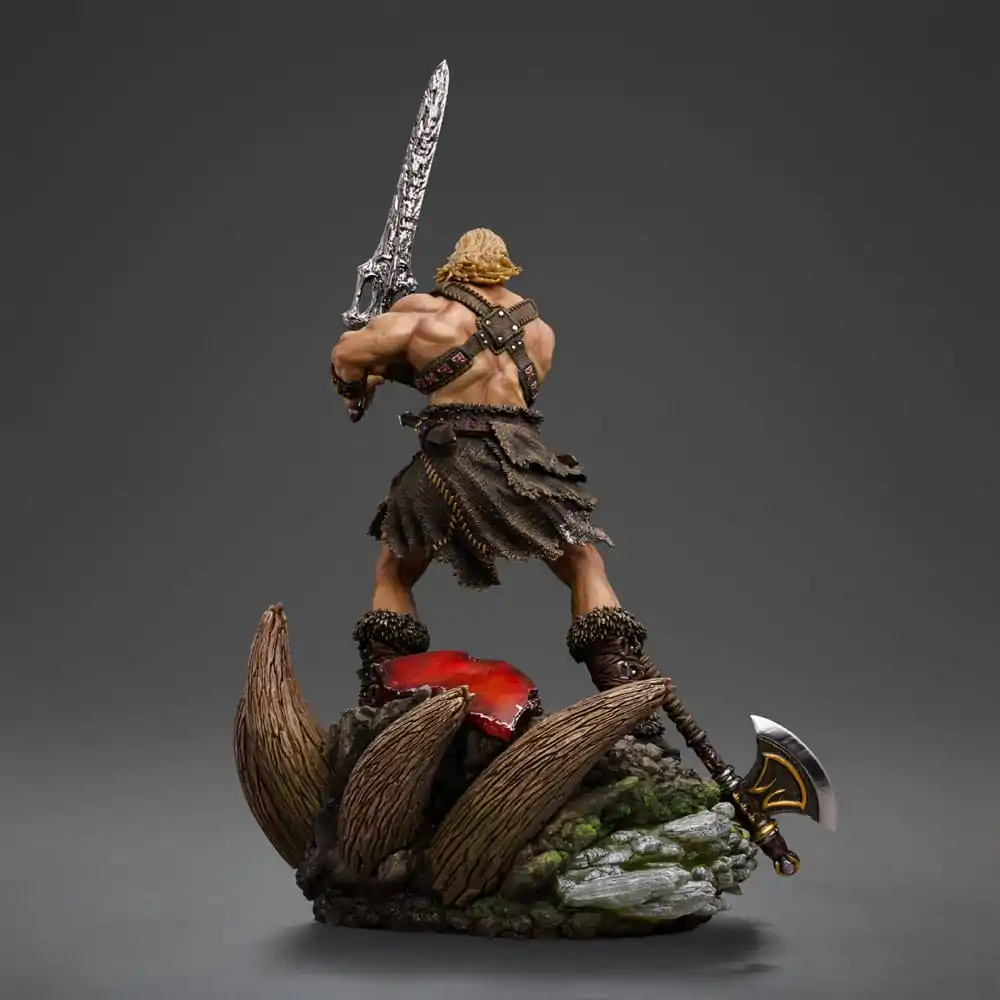 Masters of the Universe Deluxe Art Scale Kip 1/10 He-Man Unleashed 34 cm fotografija proizvoda