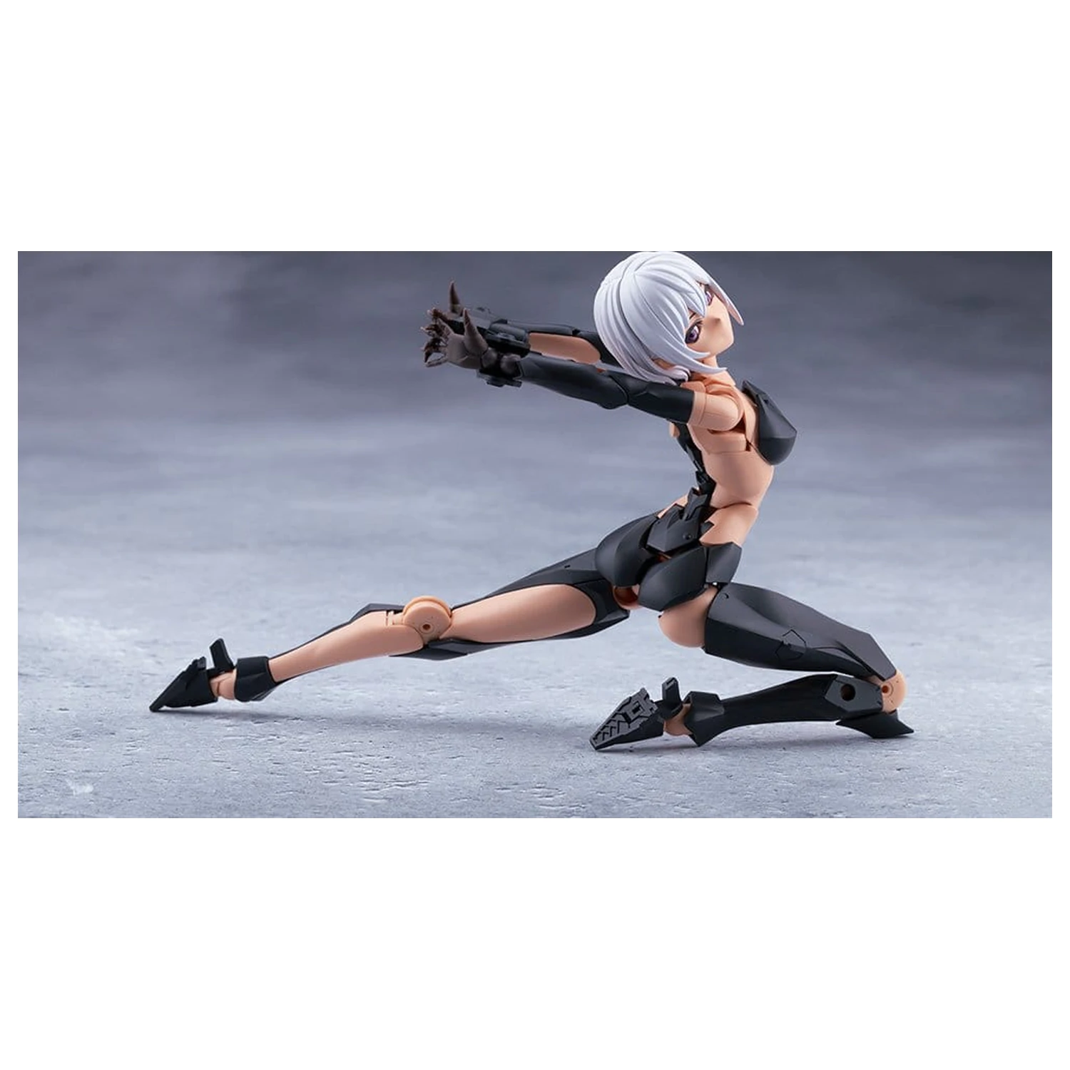 Megalomaria Unlimited Universe Emulator seta modela od plastike #2 16 cm fotografija proizvoda