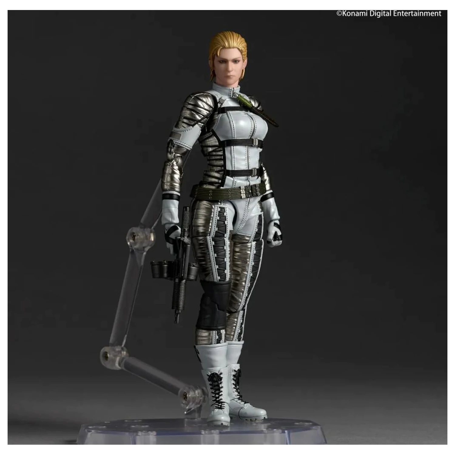 Metal Gear Solid Delta The Boss Figura Revoltech A.Y. 15,5 cm fotografija proizvoda