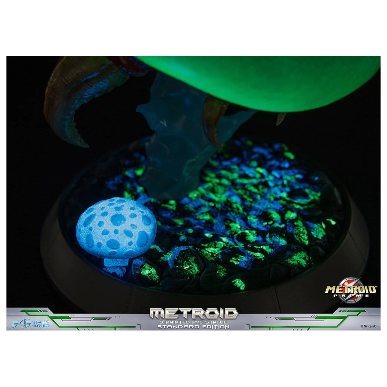 Metroid Prime PVC figura Metroid (Standard) (Glow in the Dark) 21 cm fotografija proizvoda