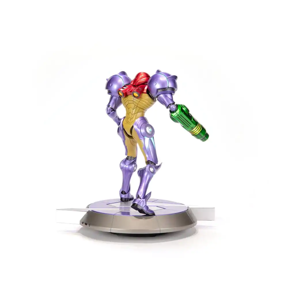 Metroid Prime PVC Kip Samus Gravity Suit Collector´s Edition 25 cm fotografija proizvoda