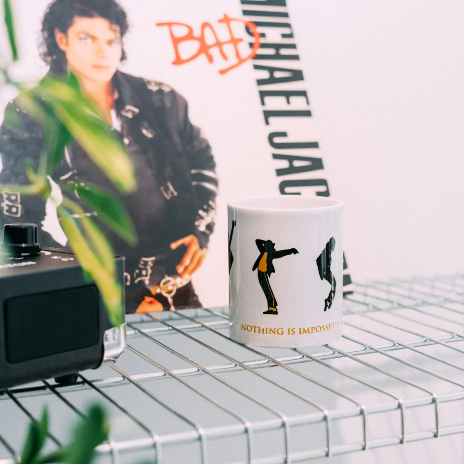Michael Jackson Šalica Nothing is Impossible 350 ml fotografija proizvoda