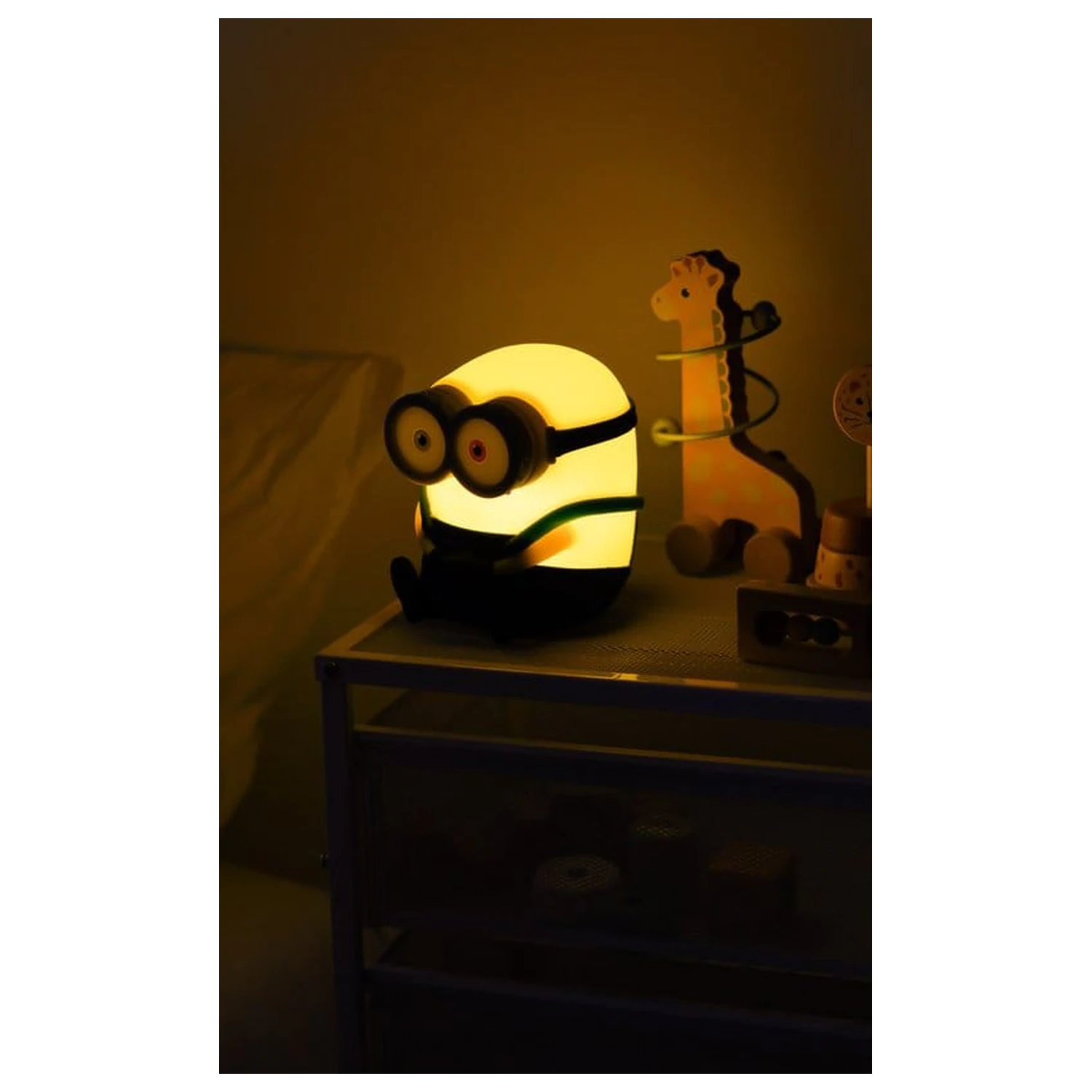 Minions squishy lampa fotografija proizvoda